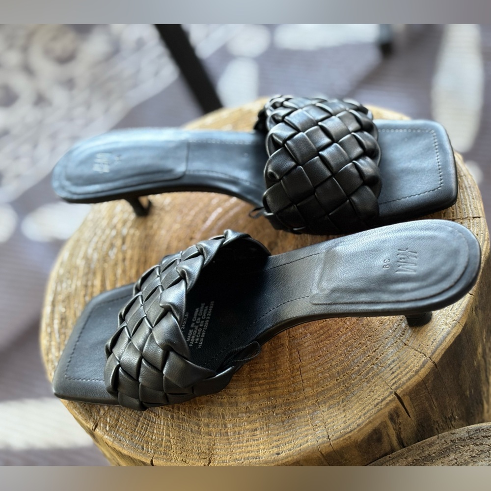 H&M Black Braided Slide Sandals